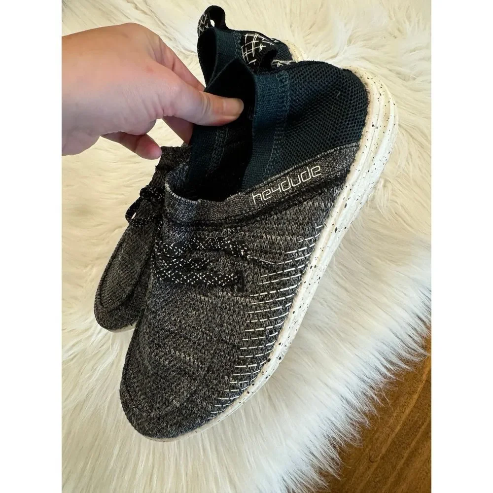 Hey Dude‎ men's size 8 EUC